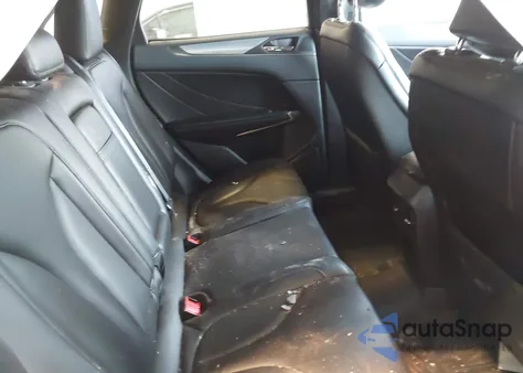 2018 Lincoln Mkc Premiere z USA, uszkodzony, nr VIN 5LMCJ1C98JUL20289